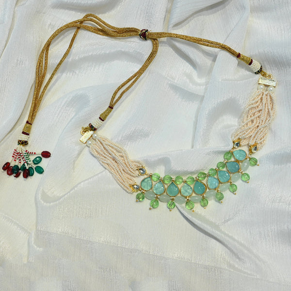 Yukta Choker With Earrings