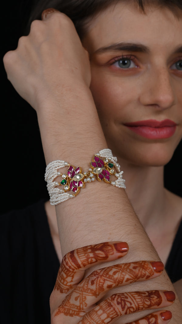 Archita Kundan Bracelet