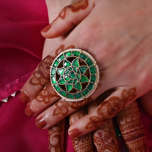 Anika Kunda Ring