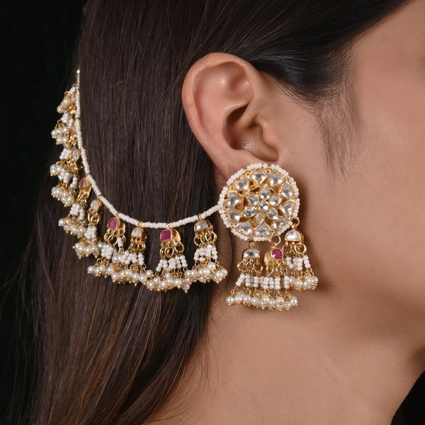 Vinaya Kundan Studs Earrings