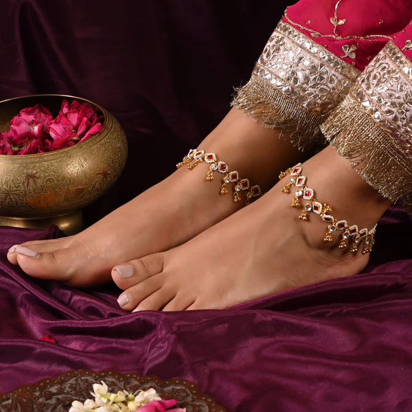 Aarohi  Kundan Anklet