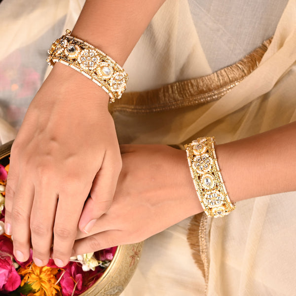 Heva Kundan Bangle