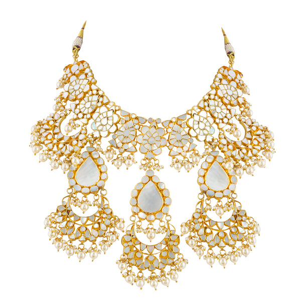 Gunjan Mother Of Pearl Necklace Set