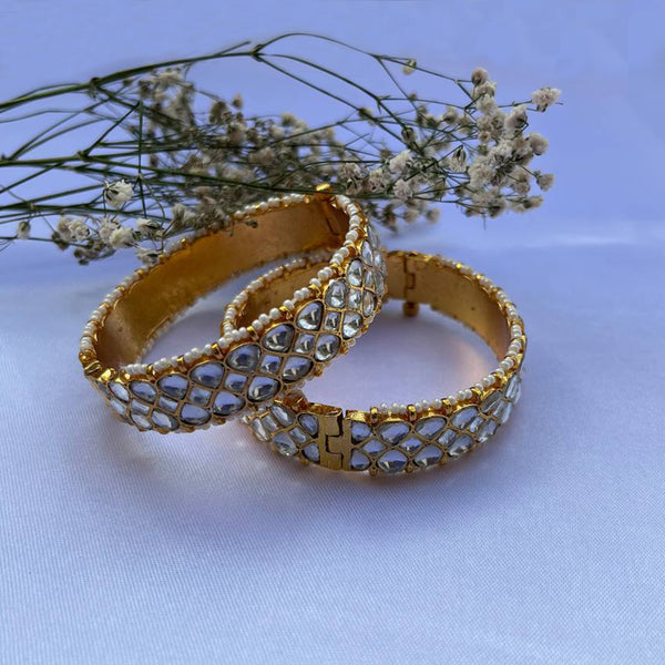 Cyrus Kundan Bangles