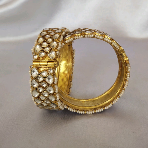 Danyal Kundan Bangles